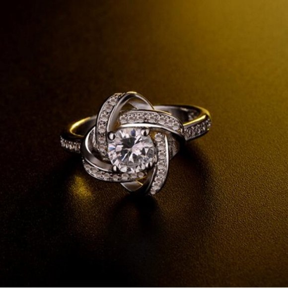 *NEW 925 Sterling Silver Diamond Infninity Ring - Picture 10 of 12